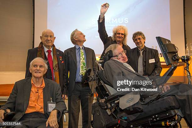 Chemist and Nobel Laureate Sir Harold Kroto, Commander of the Cosmonauts team Alexi Leonov, Evolutionary Biologist Dr Richard Dawkins, former Queen...