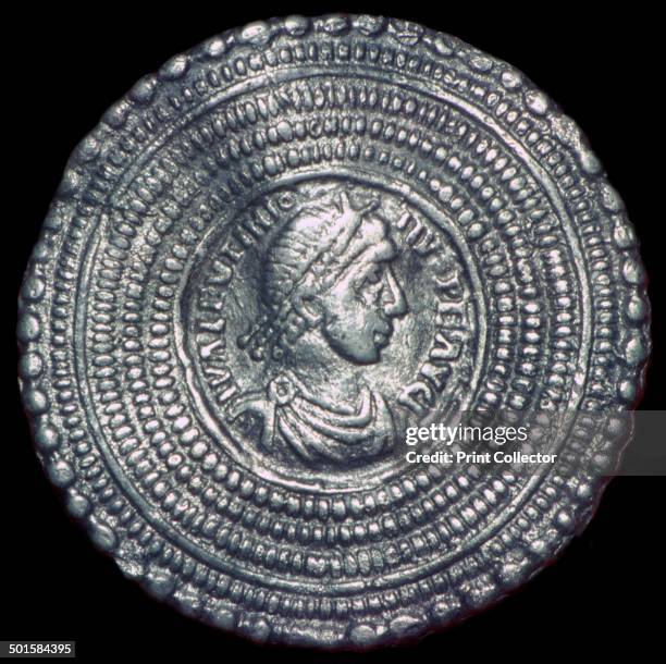 Valentinian Coin 33 Emperor Valentinian I Stock Photos, High-Res Pictures, and Images ...