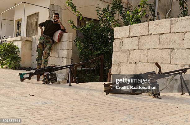 Syrian Machine 46 photos et images haute résolution de Salma Syria - Getty Images
