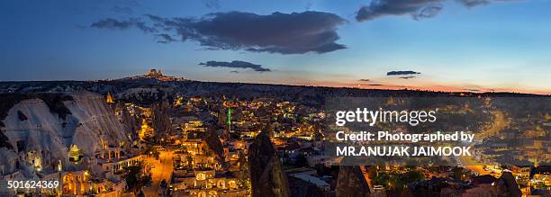 the panoramoa of cappadocia, turkey - göreme stock-fotos und bilder