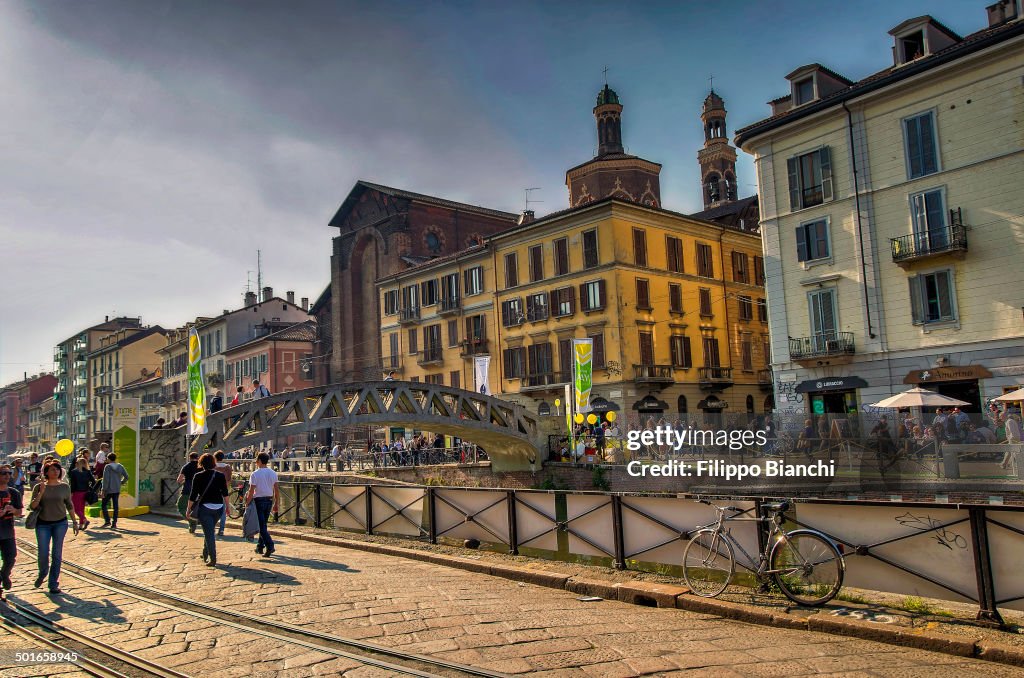 Sunday on Naviglio Grande