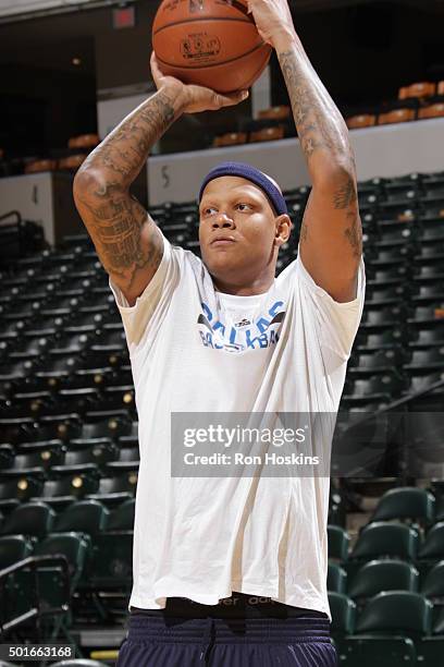 Charlie Villanueva of the Dallas Mavericks warms up before the game against the Indiana Pacers on December 16, 2015 at Bankers Life Fieldhouse in...