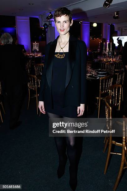 Model Saskia de Brauw attends the Annual Charity Dinner hosted by the AEM Association Children of the World for Rwanda. Held at Espace Cardin on...