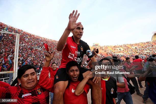 Rainer Torres of FBC Melgar celebrates the championship after winning a second leg final match between FBC Melgar and Sporting Cristal as part of...