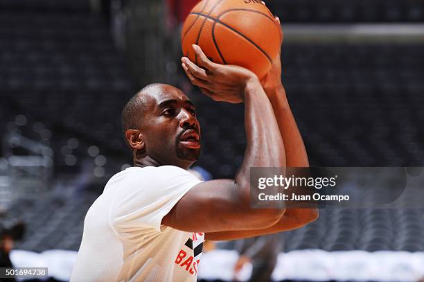 Luc Richard Mbah a Moute of the Los Angeles Clippers warms up before the game against the Milwaukee Bucks on December 16, 2015 at STAPLES Center in...