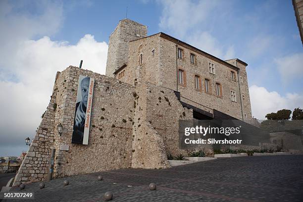 ピカソ美術館 antibes ,france - antibes ストックフォトと画像