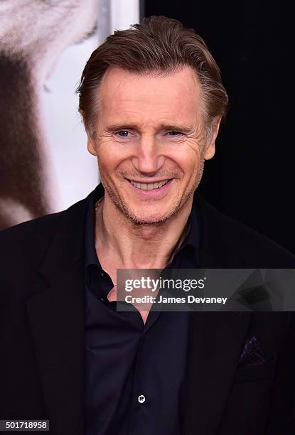 Liam Neeson attends the "Concussion" premiere at AMC Loews Lincoln Square on December 16, 2015 in New York City.