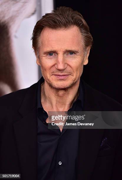 Liam Neeson attends the "Concussion" premiere at AMC Loews Lincoln Square on December 16, 2015 in New York City.