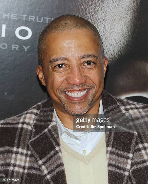 Kevin Liles attends the "Concussion" New York premiere at AMC Loews Lincoln Square on December 16, 2015 in New York City.