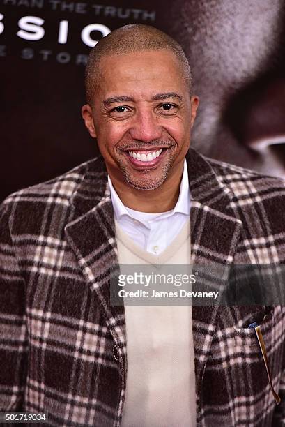 Kevin Liles attends the "Concussion" premiere at AMC Loews Lincoln Square on December 16, 2015 in New York City.
