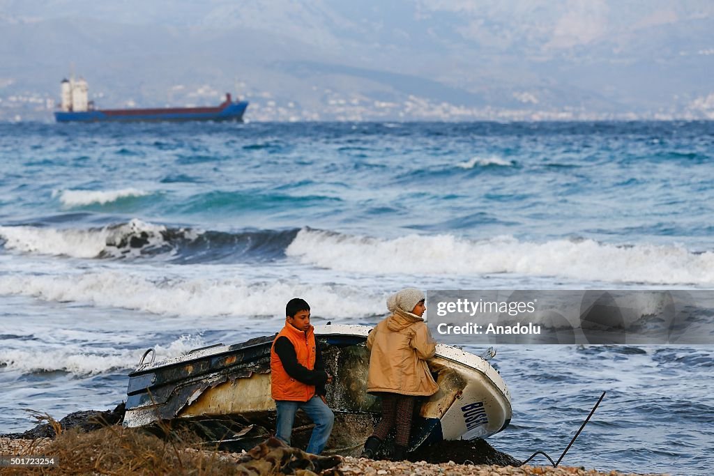 Refugees waiting in Turkey's Izmir