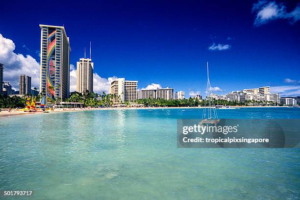 waikiki beach - waikiki beach stock pictures, royalty-free photos & images