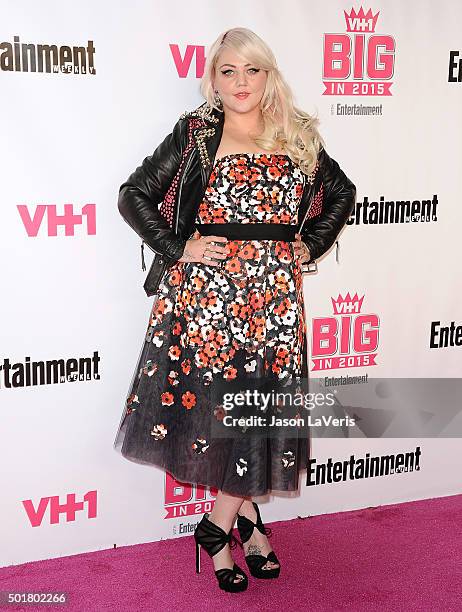 Singer Elle King attends the VH1 Big In 2015 with Entertainment Weekly Awards at Pacific Design Center on November 15, 2015 in West Hollywood,...