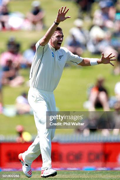 Tim Southee of New Zealand makes an appeal during day one of the Second Test match between New Zealand and Sri Lanka at Seddon Park on December 18,...