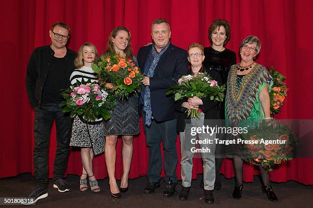 Devid Striesow, Hape Kerkeling, Martina Gedeck, Karoline Schuch, Julia von Heinz, Anne Butterfield and Shelag Noble attend the 'Ich bin dann mal weg'...