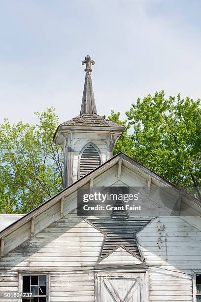 old style barn - hershey stock pictures, royalty-free photos & images