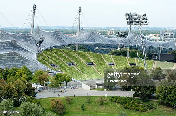 olympia stadium - olympiastadion münchen stockfoto's en -beelden