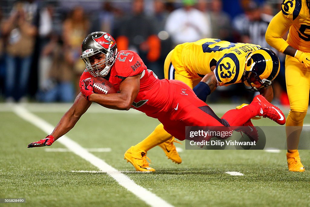 Tampa Bay Buccaneers v St Louis Rams