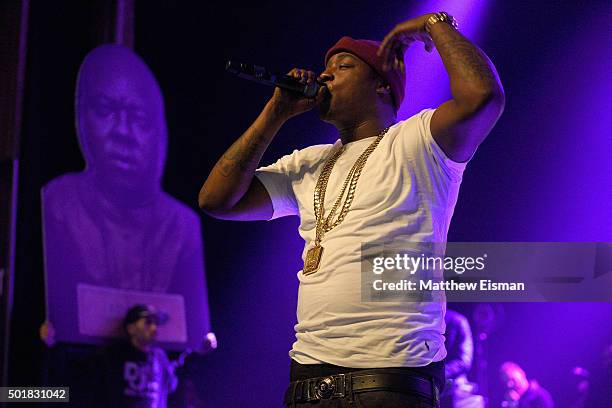 Rapper Jadakiss performs onstage at the Power105.1 Breakfast Club Anniversary party presented by Verizon on December 17, 2015 in New York City.