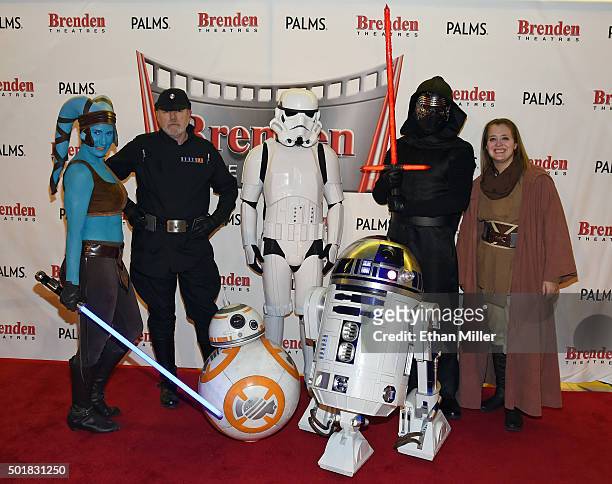 Cosplayers from The Twin Suns Star Wars Club Mary Nocie, Bruce MacRae, Mitchell Witherly, Dan Glitch and Tiffany Dykstra pose with BB-8 and R2-D2...