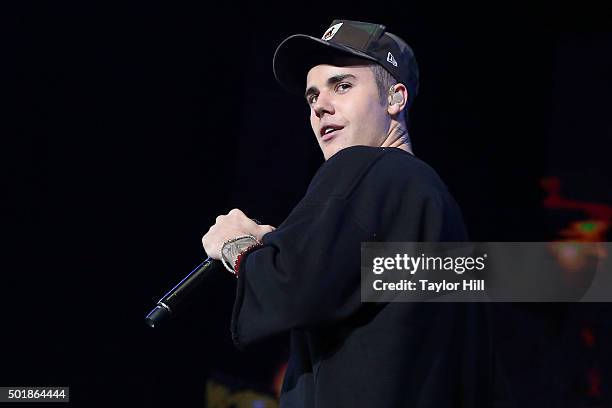 Justin Bieber performs during the 2015 Power 96.1 Jingle Ball at Phillips Arena on December 17, 2015 in Atlanta, Georgia.