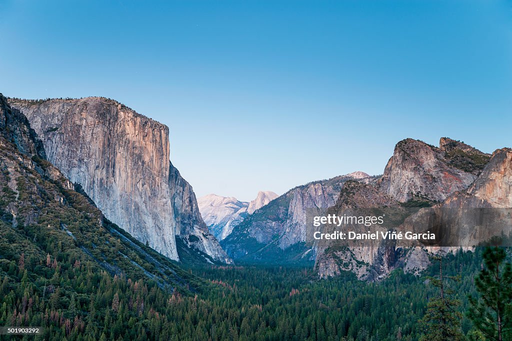 Yosemite Tunnel View