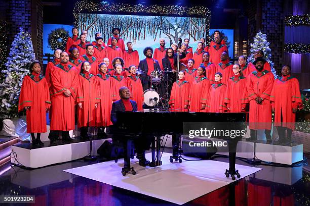 The Roots Fallon Frank Walker Photos Photos and Premium High Res Pictures - Getty Images