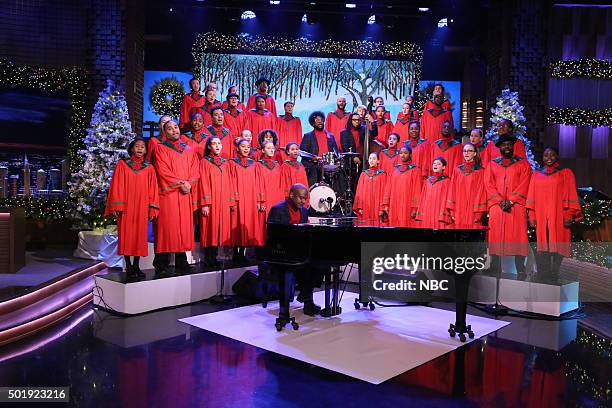 The Roots Fallon Frank Walker Photos Photos and Premium High Res Pictures - Getty Images