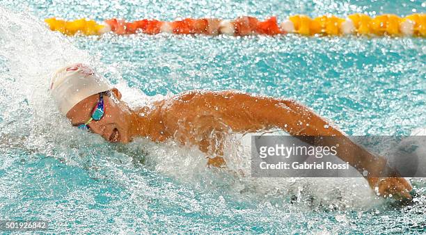 Santiago Grassi of Argentina competes during the Men 4x100 m freestyle competition as part of Argentina National Swimming Championship 2015 at...