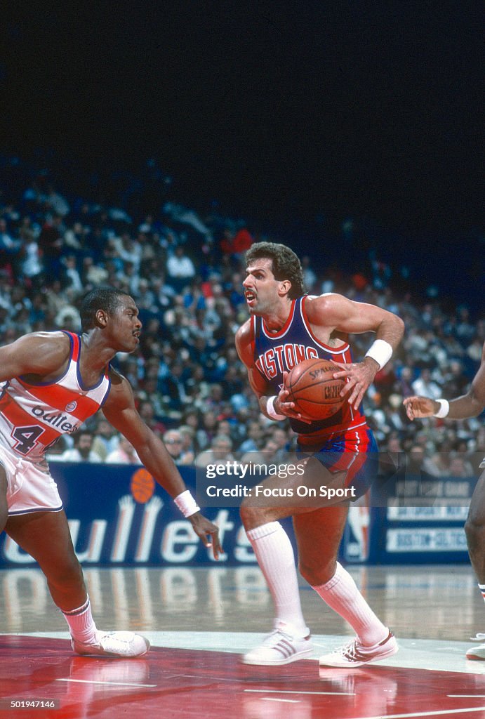 Detroit Pistons v Washington Bullets