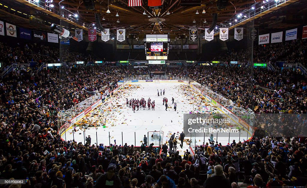 Everett Silvertips v Vancouver Giants