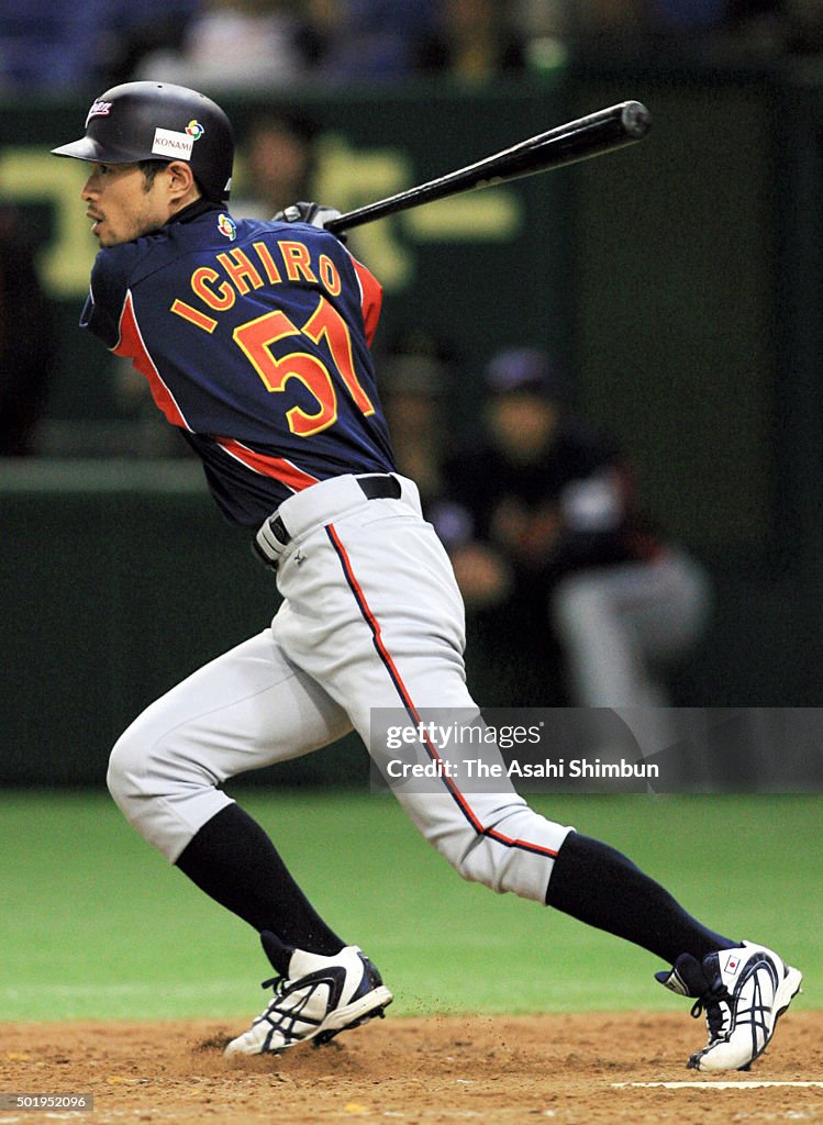 Japan v China - 2006 World Baseball Classic: Asia Round - Day 3