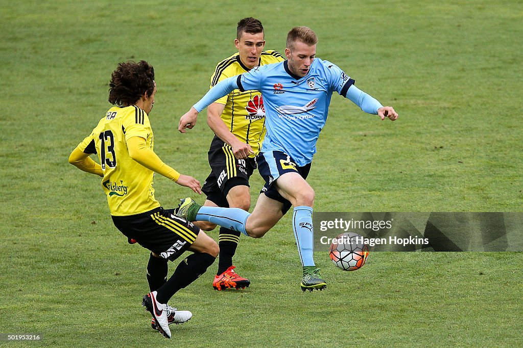 A-League Rd 11 - Wellington v Sydney