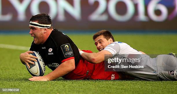 Jamie George of Saracens celebrates scoring a try during the European Rugby Champions Cup match between Saracens and Oyonnax at Allianz Park on...