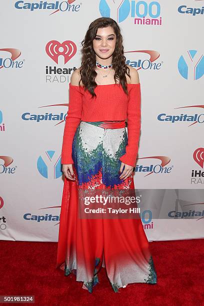 Hailee Steinfeld attends Y100's Jingle Ball 2015 on December 18, 2015 in Miami, Florida.
