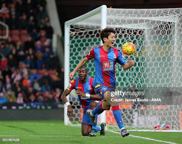 Lee Chung-Yong of Crystal Palace celebrates after scoring a goal to make it 1-2 during the Barclays Premier League match between Stoke City and...