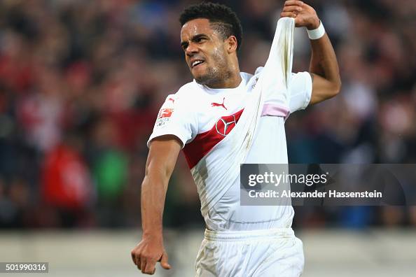 VfB Stuttgart v VfL Wolfsburg - Bundesliga VfB Stuttgart v VfL Wolfsburg - Bundesliga