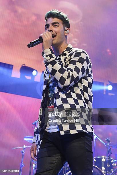 Joe Jonas of DNCE performs during the 2015 Y100 Jingle Ball at BB&T Center on December 18, 2015 in Sunrise, Florida.