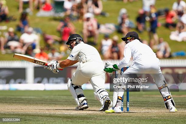 Ross Taylor of New Zealand bats during day three of the Second Test match between New Zealand and Sri Lanka at Seddon Park on December 20, 2015 in...