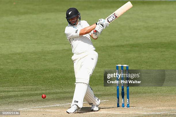 Ross Taylor of New Zealand bats during day three of the Second Test match between New Zealand and Sri Lanka at Seddon Park on December 20, 2015 in...