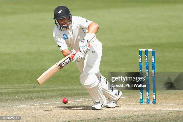Ross Taylor of New Zealand bats during day three of the Second Test match between New Zealand and Sri Lanka at Seddon Park on December 20, 2015 in...