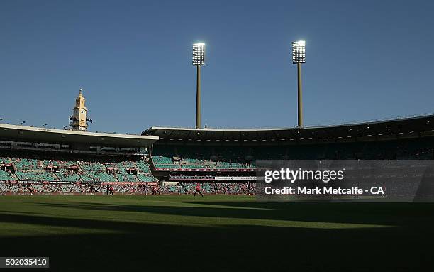 General view of play during the Big Bash League match between the Sydney Sixers and the Hobart Hurricanes at Sydney Cricket Ground on December 20,...