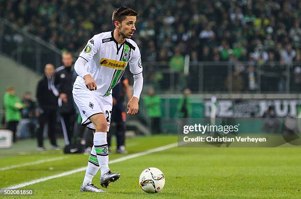 Julian Korb of Borussia Moenchengladbach controls the ball during the DFB-Cup match between Borussia Moenchengladbach and Werder Bremen at...