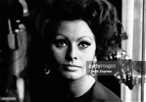 Italian actress Sophia Loren at a photocall in London, 4th November 1965.