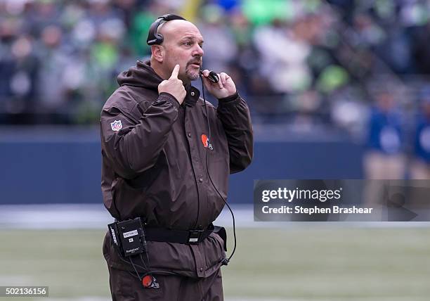 Cleveland Browns head coach Mike Pettine signals to his team during the first half of a football game against the Seattle Seahawks at CenturyLink...