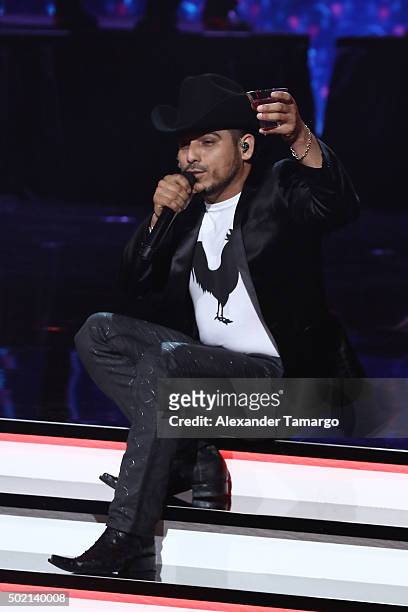 Espinoza Paz performs live onstage at the Premios Univision Deportes 2015 at Univision Studios on December 20, 2015 in Miami, Florida.
