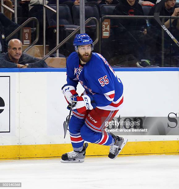 912 Chris Summers Photos & High Res Pictures - Getty Images