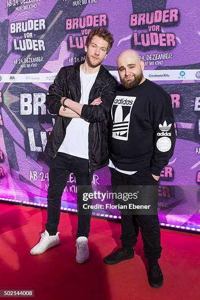 Cengiz Dogrul and Jan-Christoph Meyer from 'ApeCrime' attend the premiere for the film 'Bruder vor Luder' at Cinedom on December 20, 2015 in Cologne,...