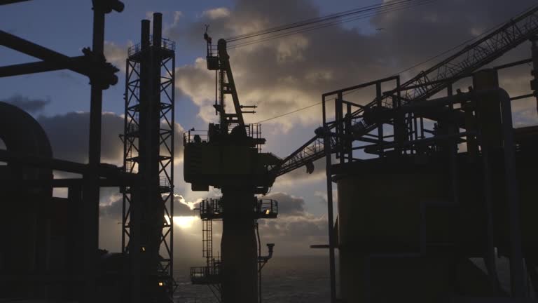 Armada Rig 373 Oil Drilling Rig Operation Stock Videos, Footage, & 4K Video Clips ...
