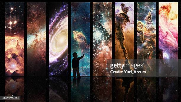 portals zur galaktischen wonder - spirituality stock-fotos und bilder
